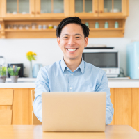 佐藤さんの顔写真